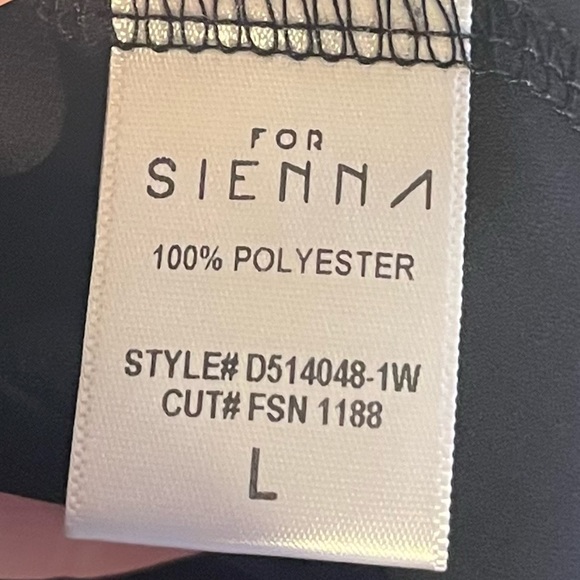 For Sienna Women’s Black Mini Dress, Size Large - Picture 6 of 7